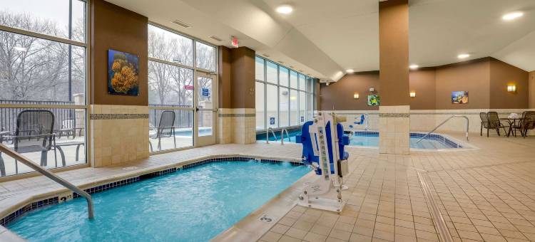 夏洛特阿罗伍德德鲁里套房酒店(Drury Inn & Suites Charlotte Arrowood)图片