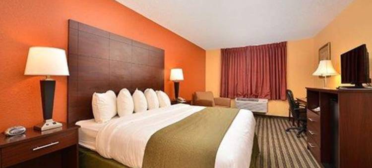 格林内尔凯艺套房酒店 - 近大学(Quality Inn & Suites Grinnell Near University)图片