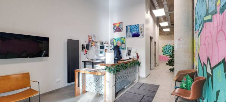 巴黎圣旺贝斯特韦斯特 11BAUER 酒店(Best Western 11Bauer Paris Saint-Ouen)图片