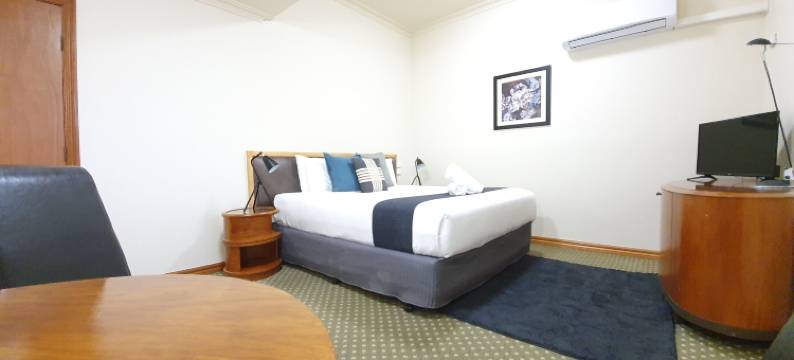 贝尔汽车旅馆(Bell Motel)图片