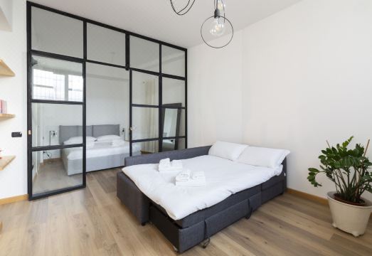 Milan Design Flats Hotel Overview