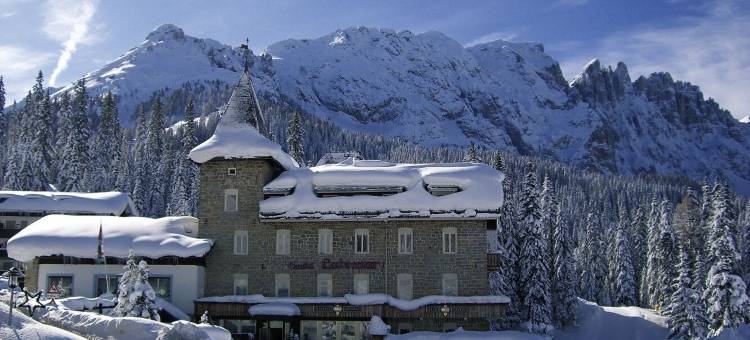 卡斯特拉特马尔酒店(Hotel Castel Latemar)图片