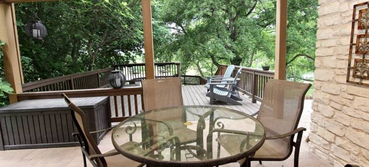 Riverside Escape - Waterfront, Spacious, Sunny Oasis图片