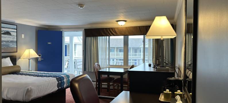 奥尔良科德角罗德威酒店(Rodeway Inn Orleans - Cape Cod)图片