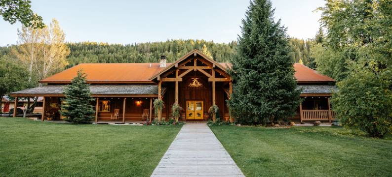 驼鹿溪牧场酒店(Moose Creek Ranch)图片