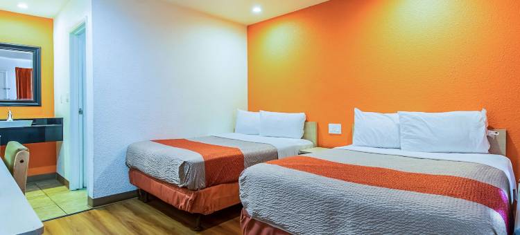 贝克斯菲尔德机场6号汽车旅馆(Motel 6 Bakersfield, CA - Airport)图片