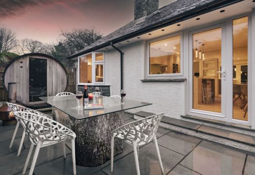 Woodlands Family Retreat - Windermere Lakedistrict Hotel Overview