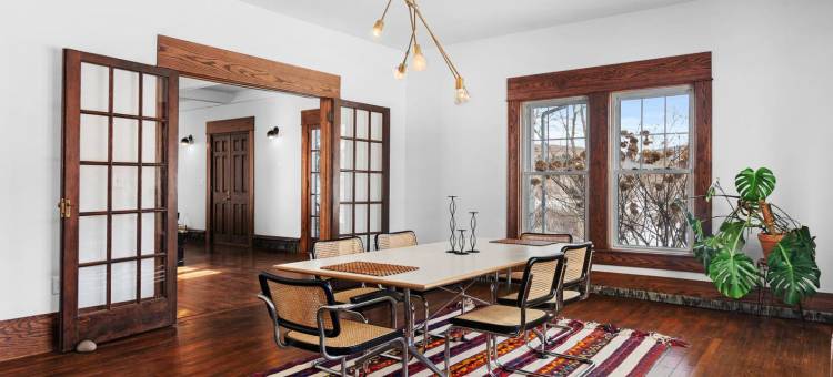 Trendy Upstate Hideaway with Scenic Views图片