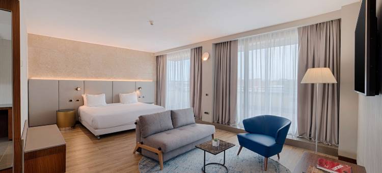 博洛尼亚火车站诺瀚酒店(NH Bologna de la Gare)图片