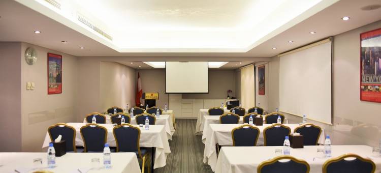 贝鲁特市中心温德姆华美达酒店(Ramada by Wyndham Downtown Beirut)图片