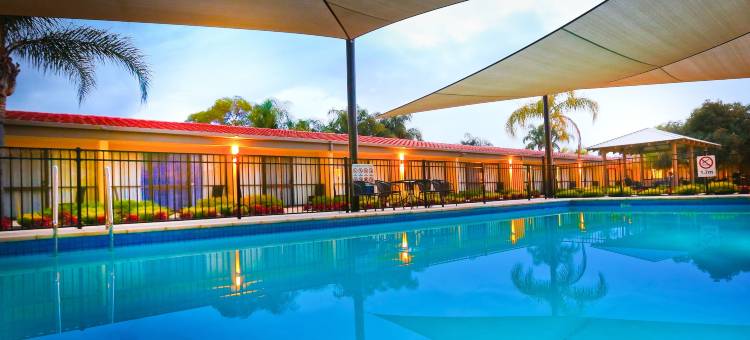 迪肯姆斯舒适酒店(Comfort Inn Deakin Palms)图片