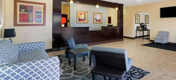 摩根城拉昆塔温德姆套房酒店(La Quinta Inn & Suites by Wyndham Morgan City)图片