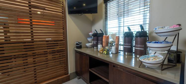 丽笙乡村套房酒店-纽约州乔治湖昆斯伯里(Country Inn & Suites by Radisson, Lake George Queensbury, NY)图片