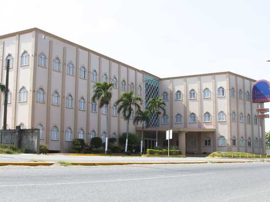 帕赖索贝兹天堂酒店