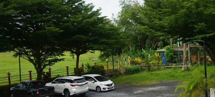 他帕度假村(Thapap Resort)图片