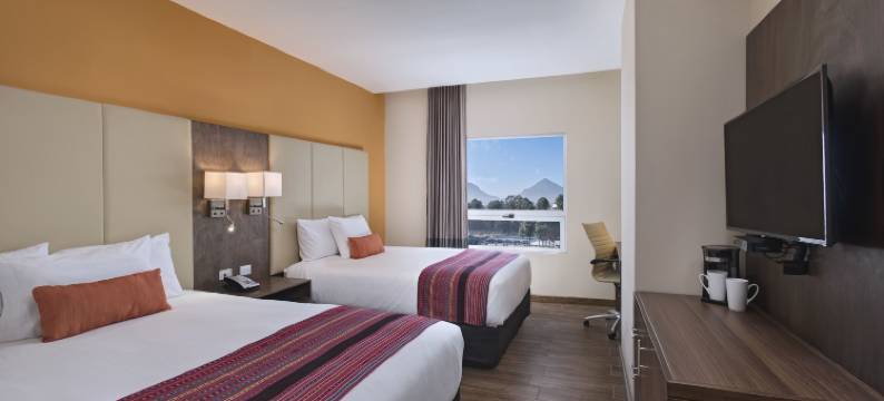 克萨尔特南戈兰塔姆普拉德拉广场酒店(Latam Hotel Plaza Pradera Quetzaltenango)图片