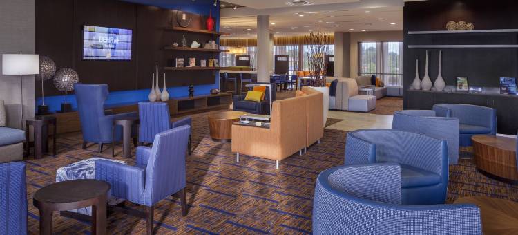 印第安纳波利斯诺伯斯维尔万怡酒店(Courtyard Indianapolis Noblesville)图片