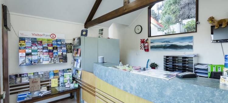 尔舒755富豪汽车旅馆(755 Regal Court Motel)图片