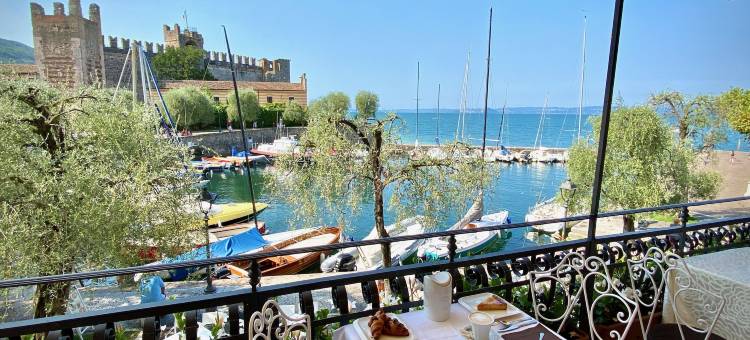 Gardesana酒店(Albergo Gardesana)图片