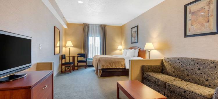 本顿德拉芬维尔凯艺套房酒店(Quality Inn & Suites Benton - Draffenville)图片