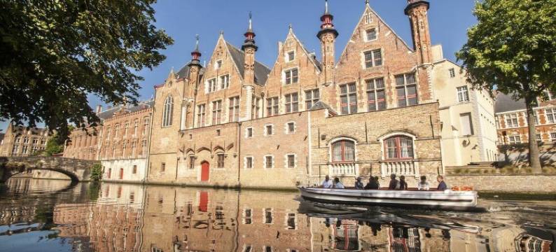 贾贝克假日套房酒店(Holiday Suites Jabbeke - Klein Strand)图片