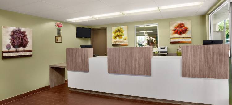 阿纳海姆公园国王酒店及会议中心(Kings Inn Anaheim at the Park & Convention Center)图片