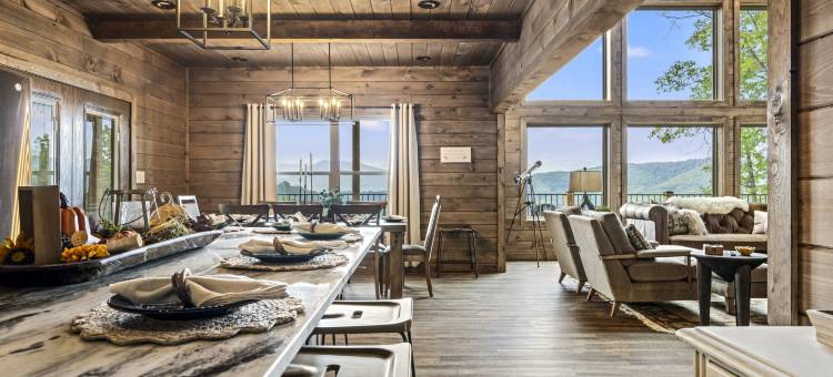 Endless Blue Skies图片