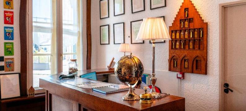 莱斯托鲁帕酒店(Hôtel les Trois Luppars)图片