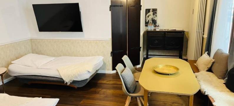 卢克斯酒店(Hotel Lux)图片