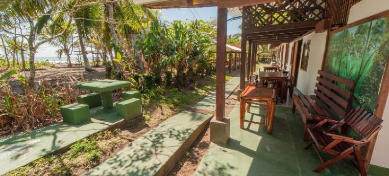 3 月阳台托尔图格罗小屋酒店(Cabinas Balcon del Mar Tortuguero)图片