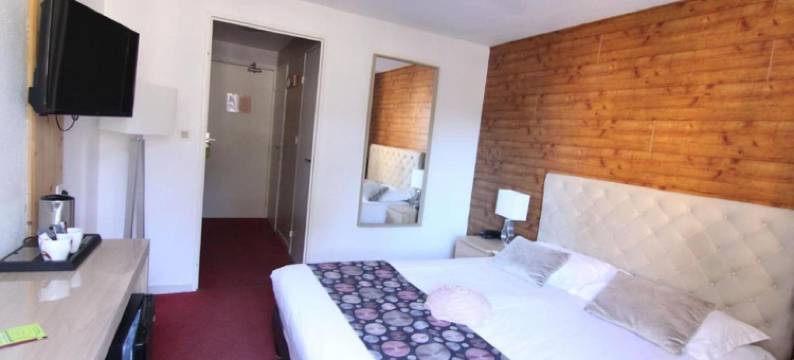 勒拉克酒店(Logis Hotel le Lac)图片