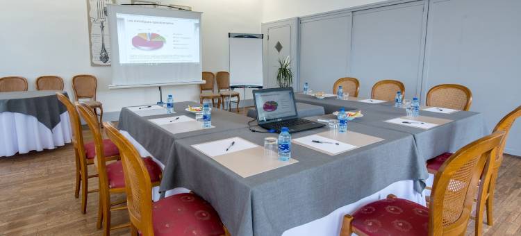 金科隆比耶杜图龙酒店(Logis Hotels - Au Colombier du Touron)图片