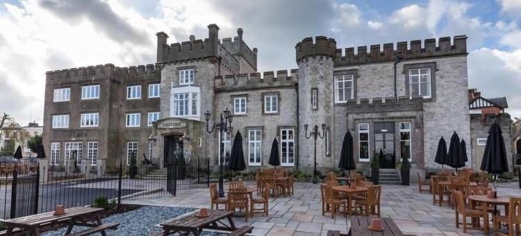 赖德城堡酒店 - 格林国王旅馆(Ryde Castle by Greene King Inns)图片