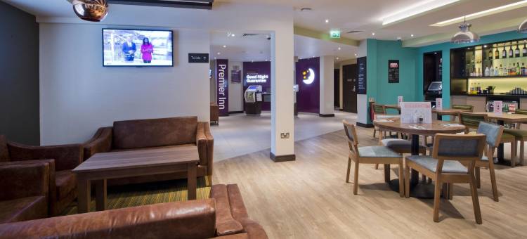 蒙茅斯高级旅社(Premier Inn Monmouth)图片