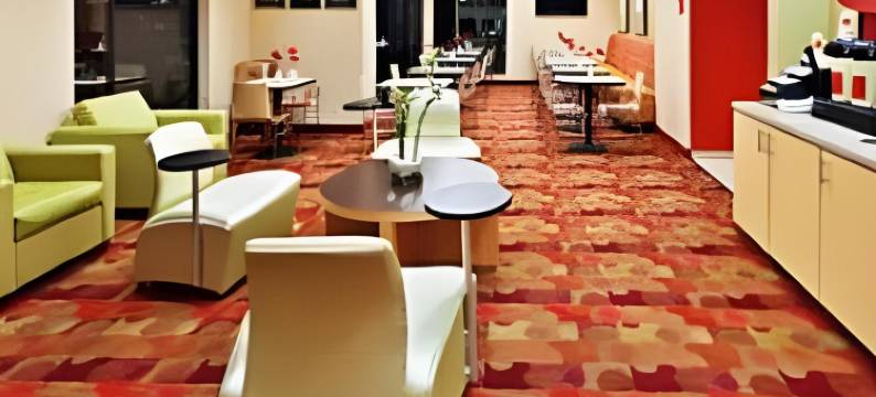 图尔萨北/奥瓦索TownePlace Suites酒店(TownePlace Suites Tulsa North/Owasso)图片