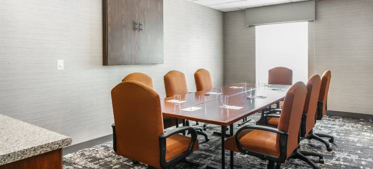 西本德欢朋套房酒店(Hampton Inn & Suites West Bend)图片