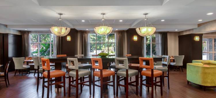 安德森/联盟商务园区欢朋酒店(Hampton Inn Anderson/Alliance Business Park)图片