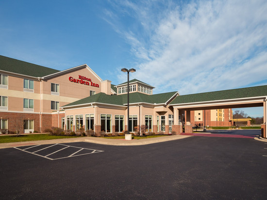 埃尔克哈特希尔顿花园酒店