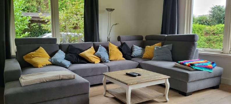 Lovely family home in Laren图片