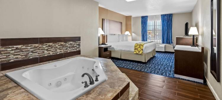 亚瑟港/格罗夫区温德姆呗盟酒店(Baymont by Wyndham Port Arthur/Groves Area)图片