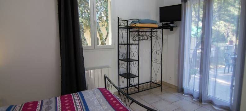 Villa in Lédenon with Private Pool图片