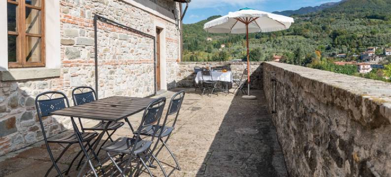 Cozy Casola Retreat with WiFi图片