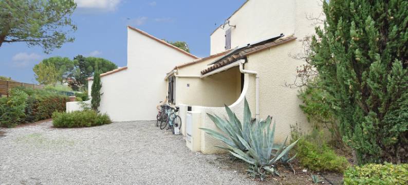 Villa in Saint-Cyprien with Sea View图片