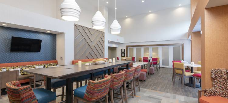 代顿森雅欢朋套房酒店(Hampton Inn & Suites Xenia Dayton)图片