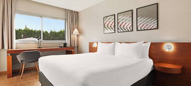 阿尔姆萨菲斯瓦伦西亚温德姆华美达酒店(Ramada by Wyndham Valencia Almussafes)图片