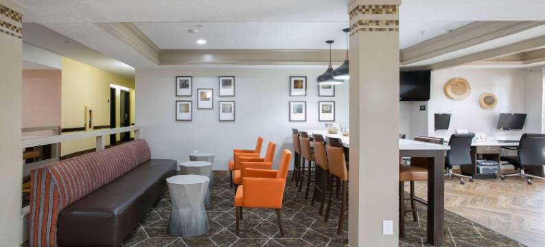 地标酒店达拉斯 - 艾迪生(Landmark Hotel Dallas - Addison)图片