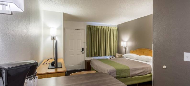 新墨西哥阿尔伯克基 - 北 6 号开放式客房酒店(Studio 6 Albuquerque, NM - North)图片