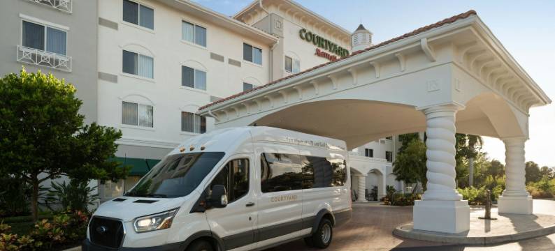 迈尔斯堡75号州际公路及湾岸中心万怡酒店(Courtyard Fort Myers at I-75 and Gulf Coast Town Center)图片