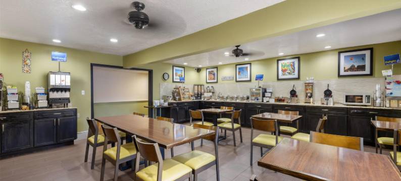 阿尔伯克基机场贝斯特韦斯特套房酒店(Best Western Airport Albuquerque Inn Suites Hotel  Suites)图片