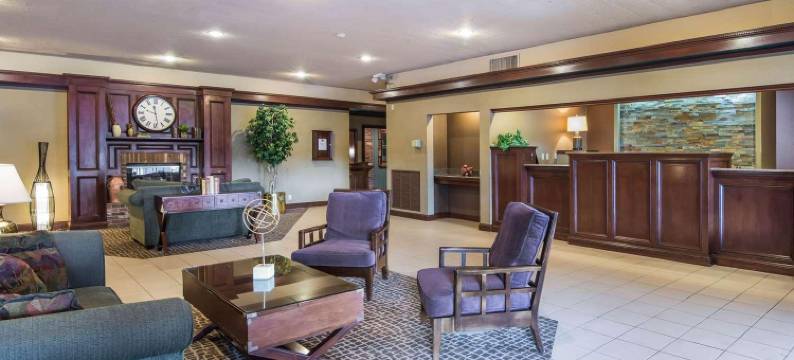 卡尤加布鲁酒店(Cayuga Blu)图片